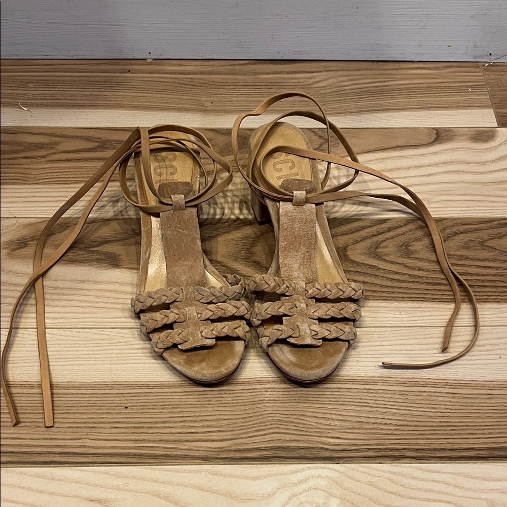 SCHUTZ block heel sandal